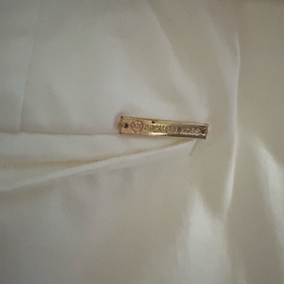 Michael Kors white pants; Good condition; Size 12 - Picture 4 of 4
